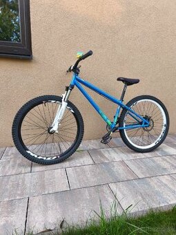 Dirt bike kona