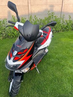 APRILIA sr50 street racing