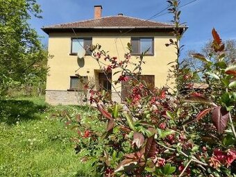 MAĎARSKO - PERKUPA 5 IZBOVÝ POSCHODOVÝ DOM PO REKONŠTRUKCII. - 1