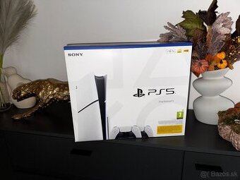 Úpne NOVÁ zabalená PlayStation 5 (Slim) - 1 TB + 2x dualsens