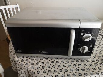 Darujem mikrovlnnú trúbu/mikrovlnku Samsung