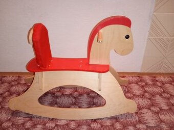 Predam hojdacieho konika