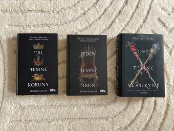 Kendare blake tri temne koruny