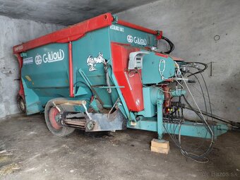 Krmny voz Fonatana  DESILMIX 100/3 - 1