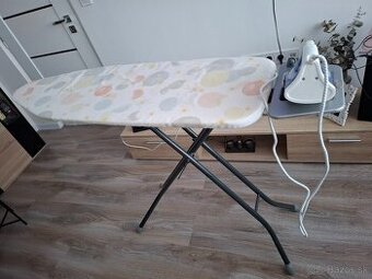 Predam zehliacu dosku so zásuvkou