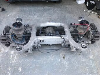 Predám zadnú nápravu na BMW 520d rok 2015