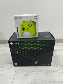 Predám Xbox Series X + 2 ovládače - 1