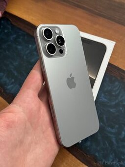 iPhone 16 Pro Max 256gb  Natural 99% bateria top stav