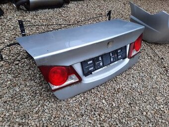 Predám kufor nárazník Ľavé dvere Honda Civic 2006-2012