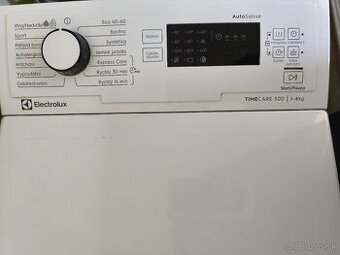 Práčka Electrolux TimeCare 500 – vrchom plnená