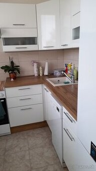 Realitný kancelária REALADR s.r.o.