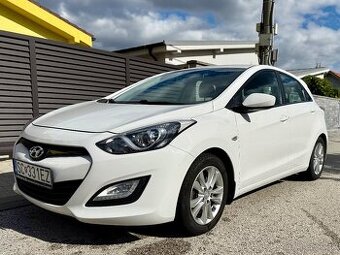 Hyundai i30 1.4i MPI DOHC CVVT Family