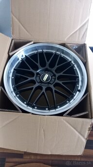 Dotz Revvo 9.5 x19 5x112 et 33
