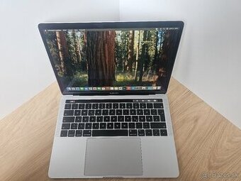MacBook Pro 13, i5, 16GB ram, 256GB ssd touchbar 2018