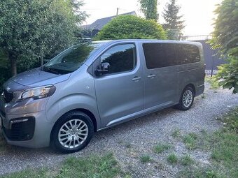 Peugeot Traveller