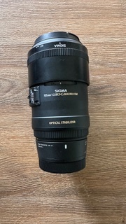 Sigma 105 mm f 2,8 DG MACRO HSM
