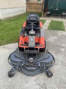 Traktorova kosačka Husqvarna