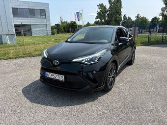 Toyota C-HR hybrid