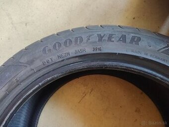 Predám Pneu 255/40R18 99Y leto