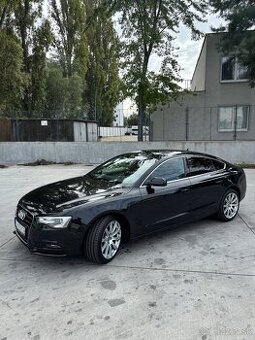 ZNÍŽENÁ CENA Audi a5