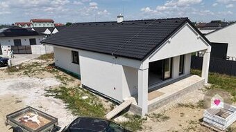 ZNÍŽENÁ CENA - 4 izbový RD bungalov 114,25 m2 na pozemku 533
