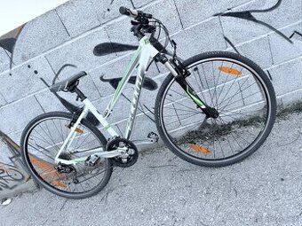 SCOTT: dámsky ľahký trekový bike (S) vo výbornom stave