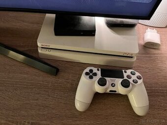Ps4 slim 500gb plus 1 hra ovládač