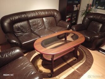 Sedacia súprava + stôl a koberec