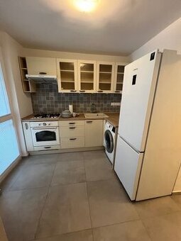 Zrekonštruovaný 3 izb. byt, MEDENÁ ul.