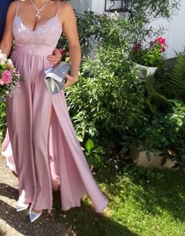 Predam spolocenske saty