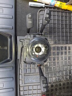 Bmw e90 e91 kombinovaný spínač pod volant