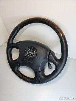 MOMO drevený volant impreza forester wrx sti