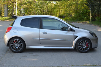 RENAULT CLIO 3 RS SPORT F1 TEAM R27