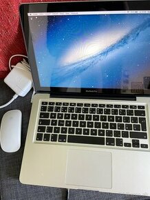 MacBook Pro 13” (2011) - 1