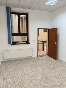 Šahy - kancalária na prenájom