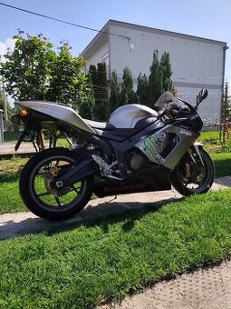 Kawasaki Ninja ZX 6R