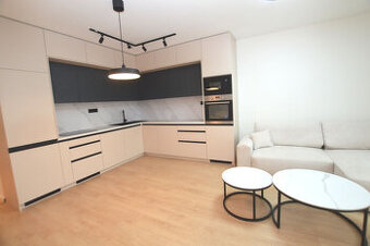 Moderný 3izb, BORY, ul Jána Langoša, 80m2, p. 2/6, nový, ihn