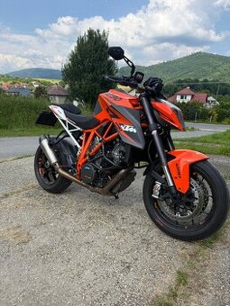 KTM Superduke 1290