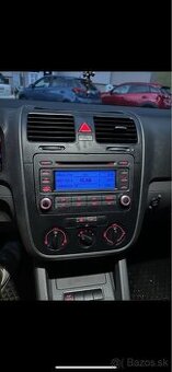 Predám rádio Vw Golf 5