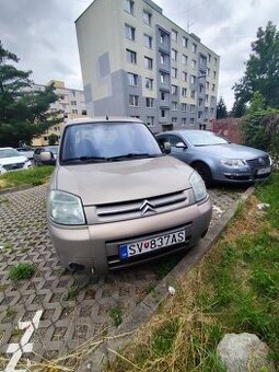 Citroen Berlingo 1.4i 130 000km 2005