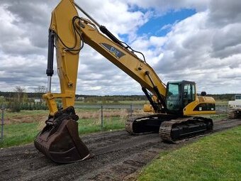 Caterpillar 330C L 2005 rok
