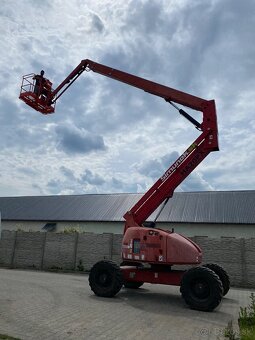 Jazdená kĺbová pracovná plošina Haulotte 20 metrov