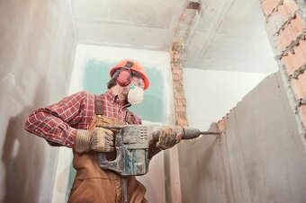 ❗HĽADÁME POMOCNIKOV❗