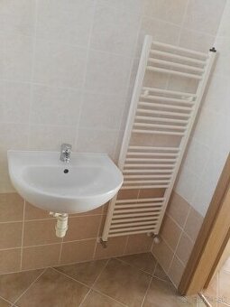 Slnečný 2-izbový byt v obci Biely Kostol