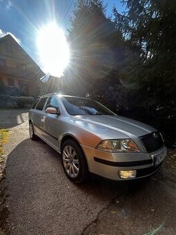 Škoda Octavia  2