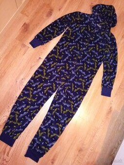 Chlapčenský overal na spanie