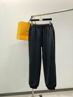 Louis Vuitton panske teplaky, vel. M