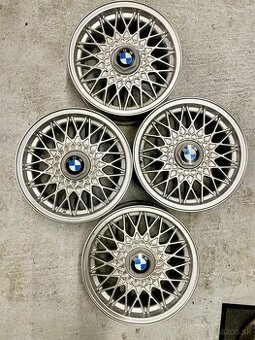 bmw e30 4x100 r15 style 5 styling 5 pavuciny - 1