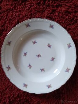 Predám starý porcelánový tanier 32cm.