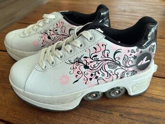 Tenisky so zabudovanými kolieskami